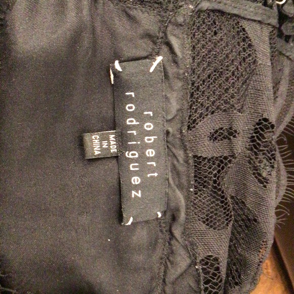 Robert Rodriguez black cap sleeve top with lace. Size 0. - Picture 8 of 8